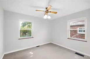 6921 Windward St, Cincinnati, OH 45227 - Photo 19