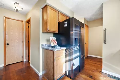 7702 Brams Hill Drive, Dayton, OH 45459 - Photo 21