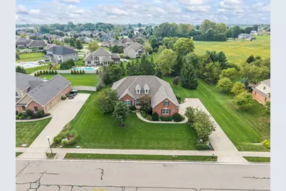 2730 Meadowpoint Drive, Troy, OH 45373 - Photo 51