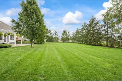 2730 Meadowpoint Drive, Troy, OH 45373 - Photo 71