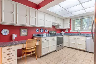 7511 Cloverbrook Park Dr, Centerville, OH 45459 - Photo 11