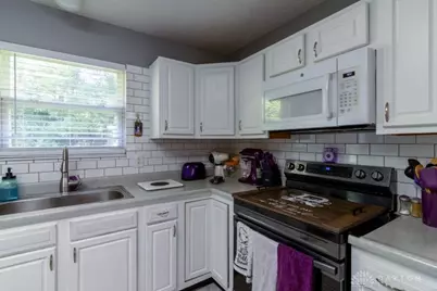 5950 Hillary, Dayton, OH 45426 - Photo 7