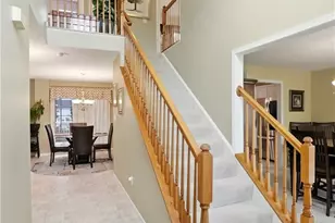 1386 Emily Beth Dr, Miamisburg, OH 45342 - Photo 9
