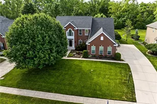 1050 Star Valley Ct, Centerville, OH 45458 - Photo 3