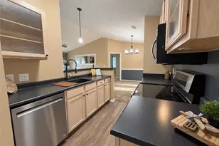 1820 Piper Ln, Centerville, OH 45440 - Photo 9