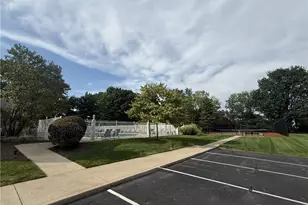 1820 Piper Ln, Centerville, OH 45440 - Photo 25