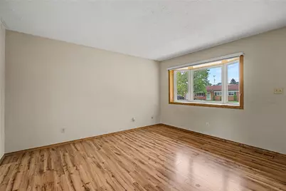 367 Hillhaven Drive, Dayton, OH 45449 - Photo 7