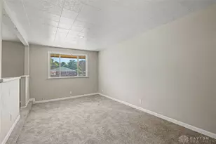 11 Hillgard St, Dayton, OH 45426 - Photo 7
