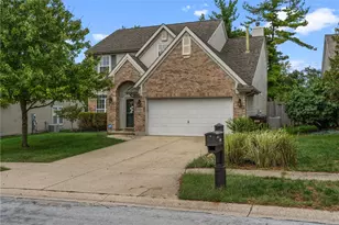 2381 Polo Park Dr, West Carrollton, OH 45439 - Photo 3