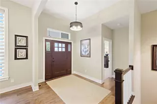 9517 Monaco Cir, Centerville, OH 45458 - Photo 5