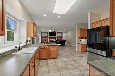 1939 Fountain View Drive, Dayton, OH 45414 - Photo 17
