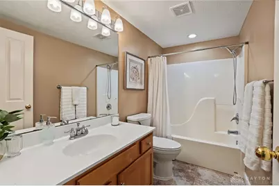 1939 Fountain View Drive, Dayton, OH 45414 - Photo 25