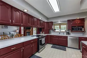 5373 Upper Valley Pike, Springfield, OH 45502 - Photo 13