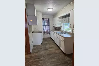 245 Fort Jefferson Avenue, Greenville, OH 45331 - Photo 9