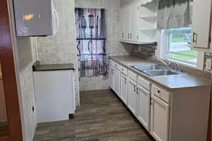 245 Fort Jefferson Ave, Greenville, OH 45331 - Photo 9