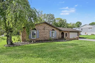 3849 Winthrop Drive, Beavercreek, OH 45431 - Photo 3
