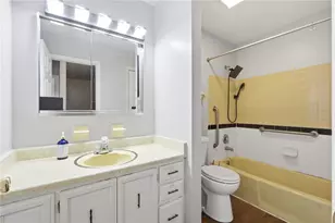 420 Gwinnett Cmns, Washington Twp, OH 45459 - Photo 19