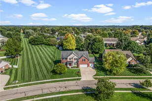 3298 Seton Hill Dr, Bellbrook, OH 45305 - Photo 3