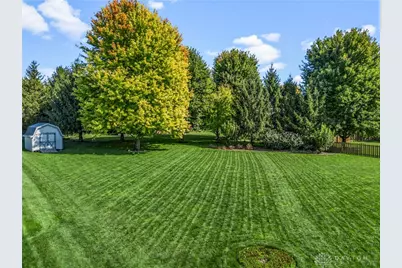 3298 Seton Hill Drive, Bellbrook, OH 45305 - Photo 7