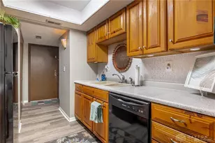 1330 Black Forest Dr, West Carrollton, OH 45449 - Photo 11