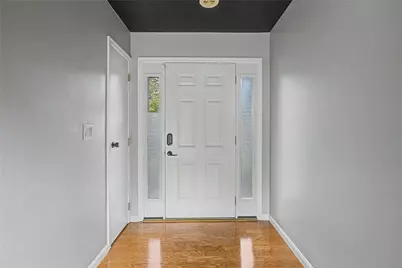 2180 Woodstock Court, Troy, OH 45373 - Photo 5