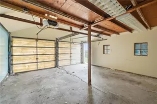 1017 Weng Ave, Dayton, OH 45420 - Photo 43