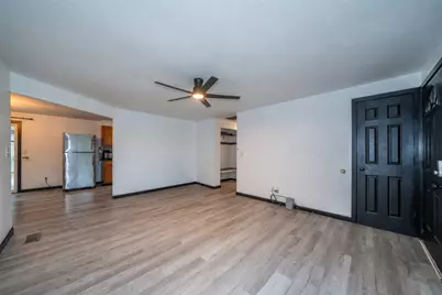 7701 Shepherdess Drive, Huber Heights, OH 45424 - Photo 5
