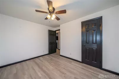 7701 Shepherdess Drive, Huber Heights, OH 45424 - Photo 33