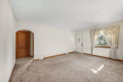117 W Hill Street, Pleasant Hill, OH 45359 - Photo 7