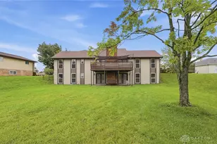 2379 Meadowgreen Dr, Beavercreek, OH 45431 - Photo 47