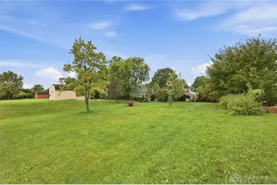 2379 Meadow Green Drive, Beavercreek, OH 45431 - Photo 45