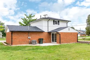 1013 W Lake Ave, New Carlisle, OH 45344 - Photo 39