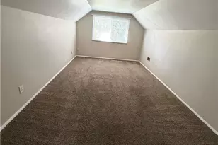 5611 Barnard Dr, Huber Heights, OH 45424 - Photo 9