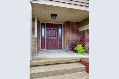 6800 Curtwood Drive, Tipp City, OH 45371 - Photo 3