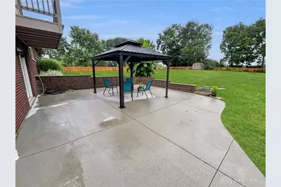 6800 Curtwood Drive, Tipp City, OH 45371 - Photo 39
