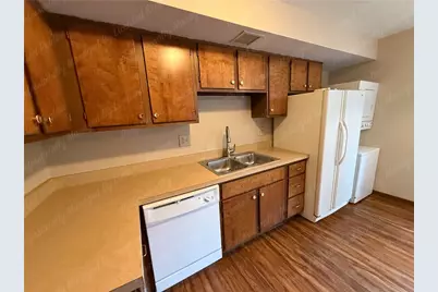 290 E Alex Bell Road #4, Centerville, OH 45459 - Photo 11