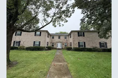 290 E Alex Bell Road #4, Centerville, OH 45459 - Photo 1