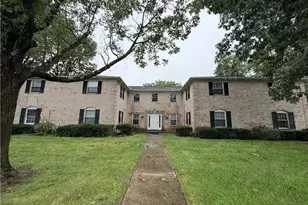 290 East Alex Bell Road, Centerville, OH 45459 - Photo 1