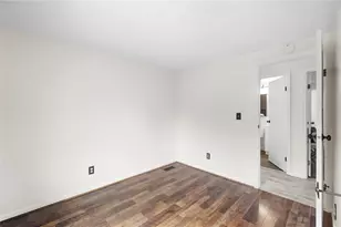 4080 Locus Bend Dr, Bellbrook, OH 45440 - Photo 33