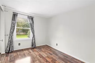 4080 Locus Bend Dr, Bellbrook, OH 45440 - Photo 31