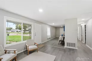 800 N Scott St, New Carlisle, OH 45344 - Photo 7