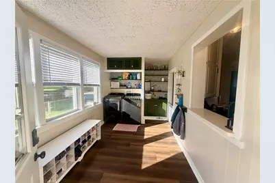 601 E Dayton Drive, Fairborn, OH 45324 - Photo 9