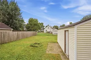 2019 E Bataan Dr, Kettering, OH 45420 - Photo 35