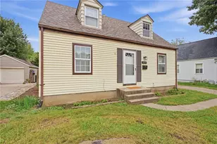 2019 E Bataan Dr, Kettering, OH 45420 - Photo 3