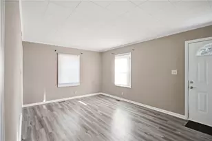 2019 E Bataan Dr, Kettering, OH 45420 - Photo 7