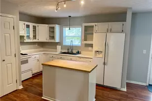 5251 Mallet Club Dr, Dayton, OH 45439 - Photo 9