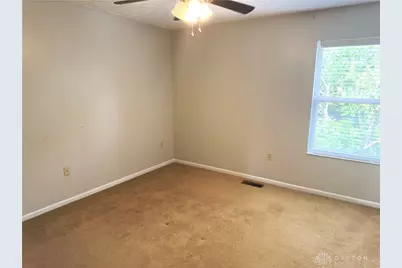 5251 Mallet Club Drive, Dayton, OH 45439 - Photo 17
