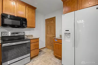 5748 Mallard Drive, Huber Heights, OH 45424 - Photo 19