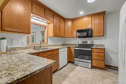5748 Mallard Drive, Huber Heights, OH 45424 - Photo 17