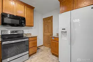 5748 Mallard Dr, Huber Heights, OH 45424 - Photo 21